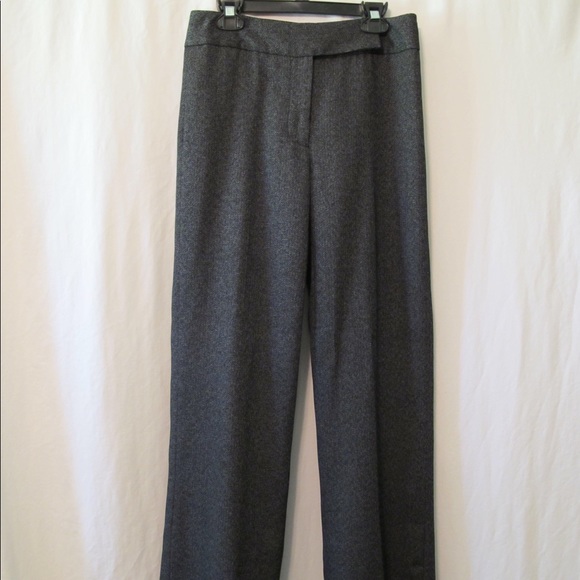 Women’s Tahari business pants suit - Picture 3 of 7